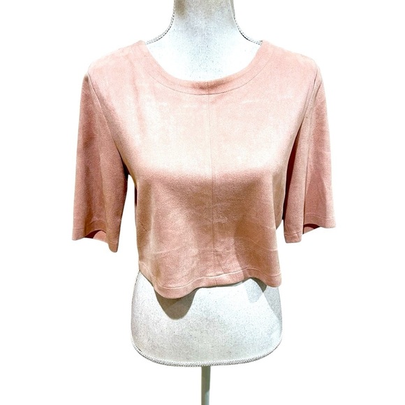 Bishop + Young blush faux suede Boxy Crop short sleeve top size small - Picture 1 of 9
